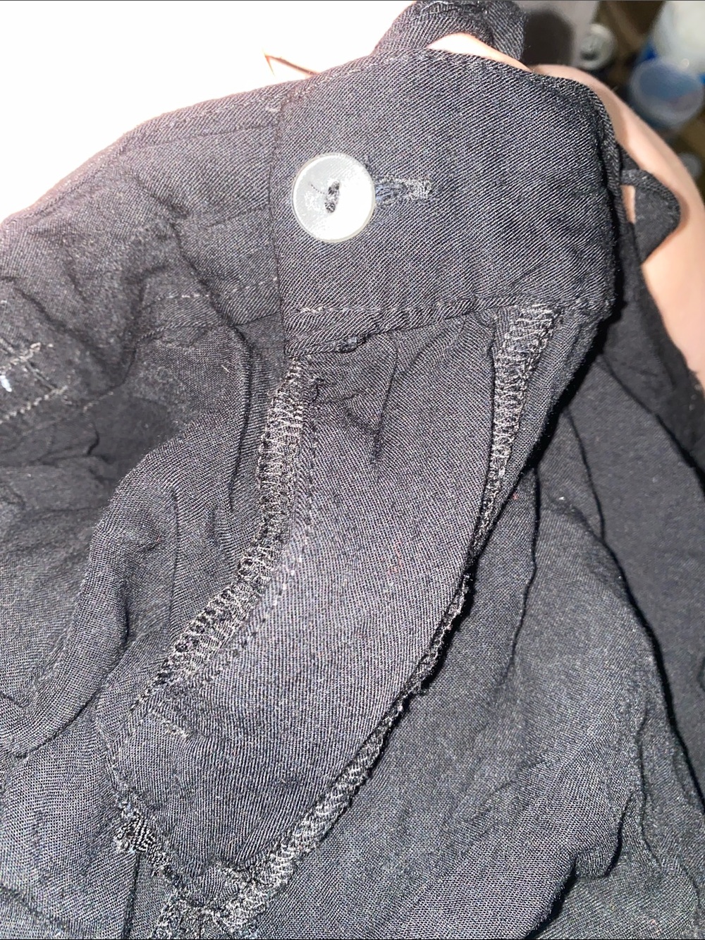 🪼Gloria Vanderbilt black shorts with tie! - Picture 7 of 8